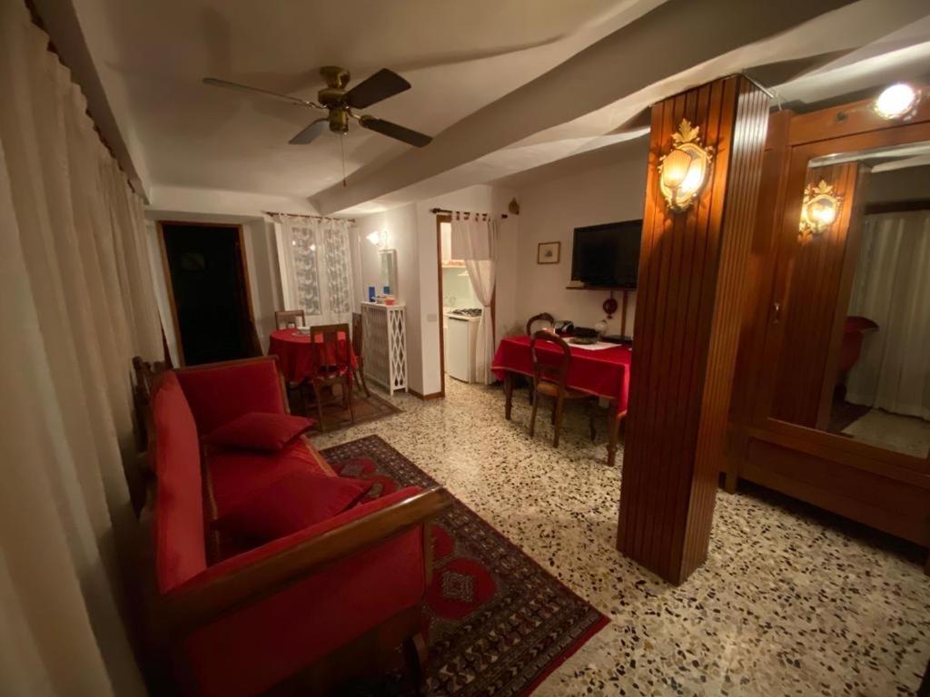Le Case Cavallini Sgarbi Di Rina Cavallini Ferrara Exterior foto