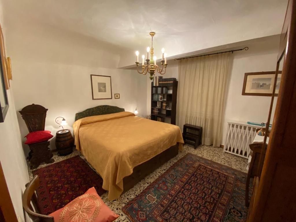 Le Case Cavallini Sgarbi Di Rina Cavallini Ferrara Exterior foto