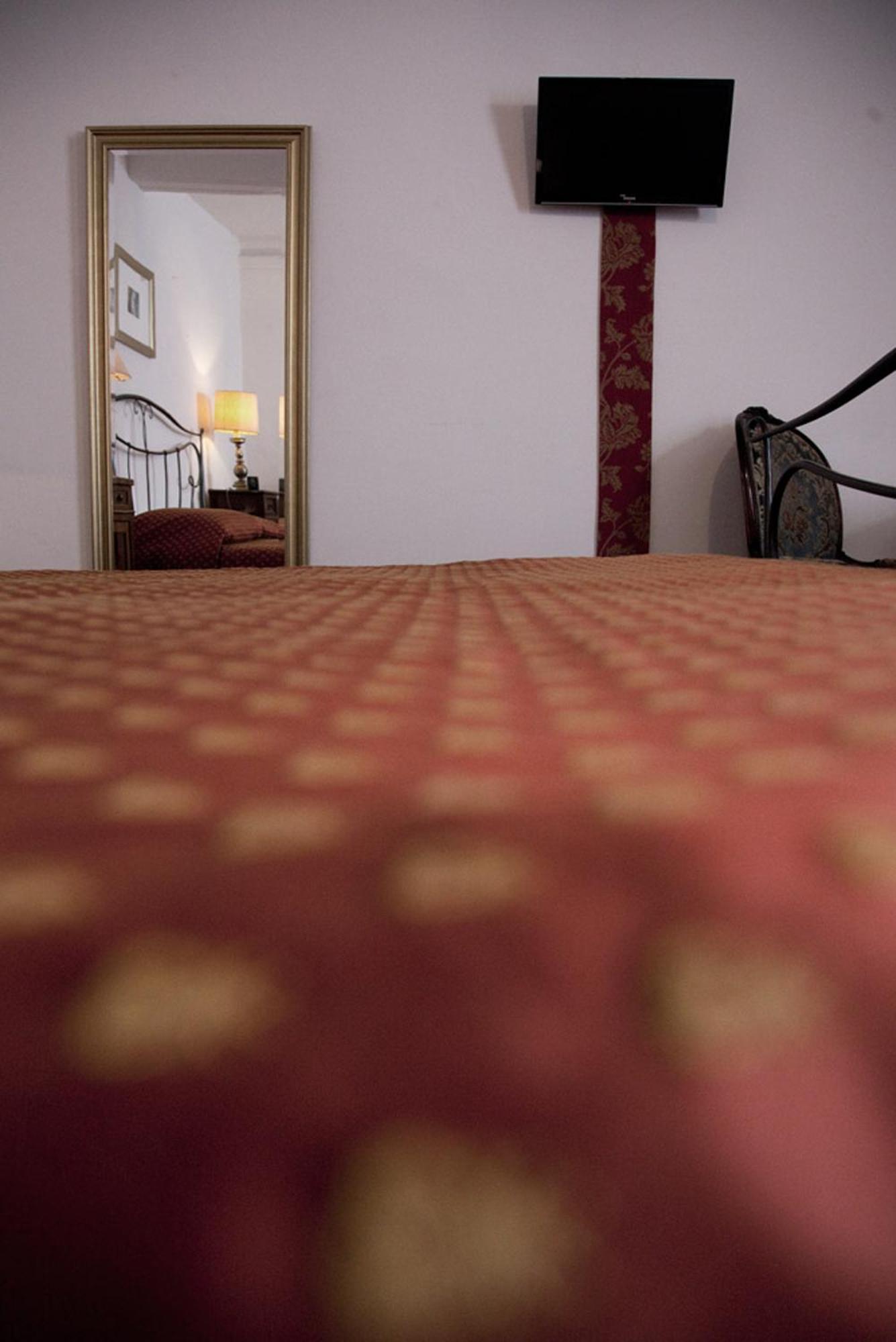Le Case Cavallini Sgarbi Di Rina Cavallini Ferrara Quarto foto