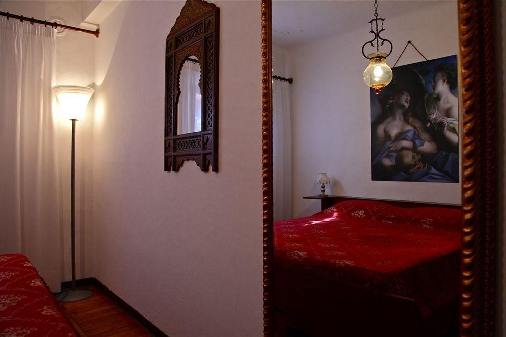 Le Case Cavallini Sgarbi Di Rina Cavallini Ferrara Exterior foto
